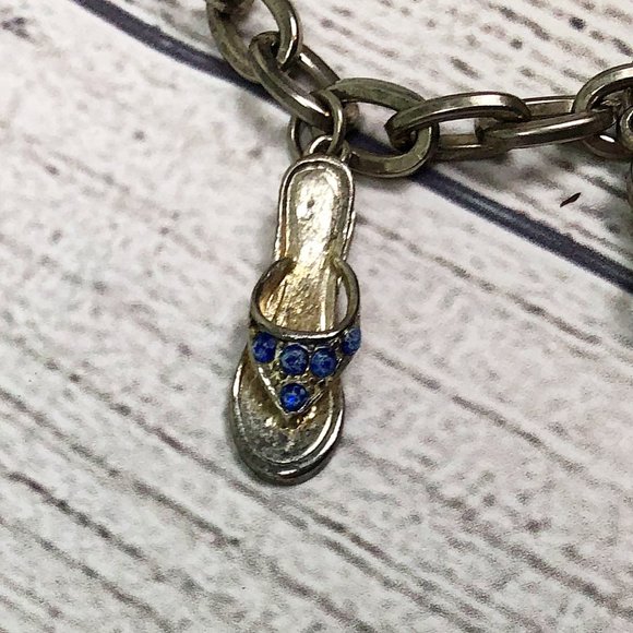 $5 CLEARANCE! Girls Flip Flop Charm Silver Charm Bracelet - Picture 7 of 9